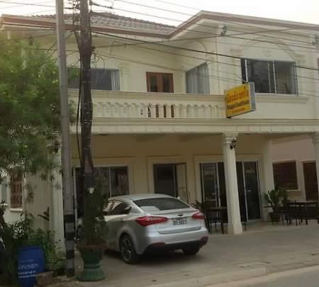 Kaupjai Guesthouse Ban Houayxay Bagian luar foto